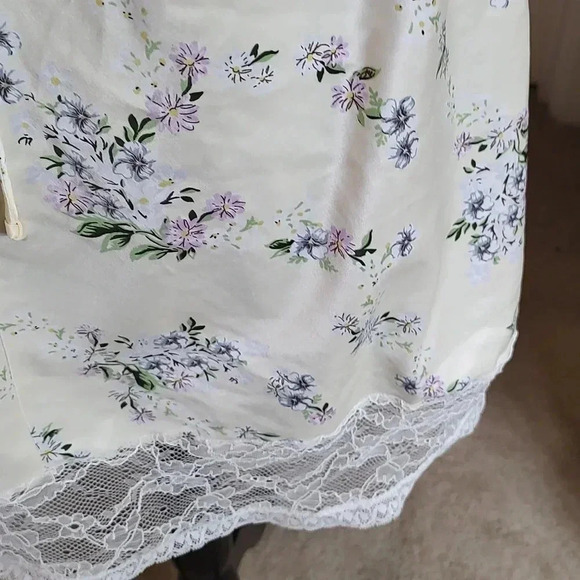 Linea Donatella lace cami - Picture 3 of 5